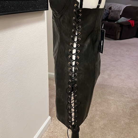 Brand New Faux Leather Mini 🖤🖤🖤🖤 - Picture 6 of 6